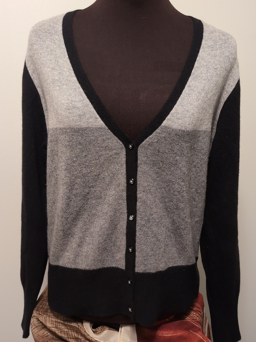 100% Cashmere Apt. 9 Cardigan